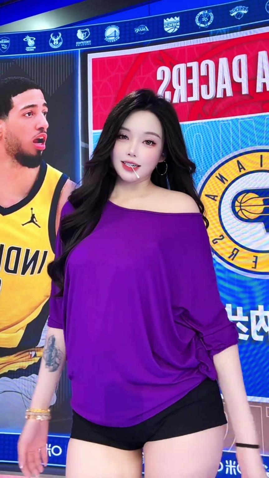 美女主播小太陽：年輕的將軍意氣風(fēng)發(fā)！ 哈利伯頓強(qiáng)的可怕