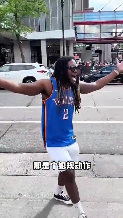 數(shù)據(jù)很炸+帶隊(duì)總決賽！但亞歷山大似乎非常不受美國(guó)球迷待見(jiàn)啊